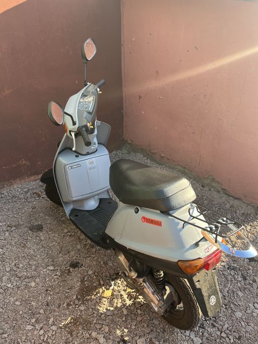 Скутер yamaha 50 кубів