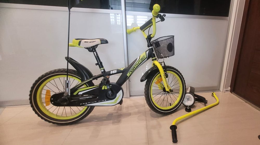 Rower dziecięcy Northtec z akcesoriami