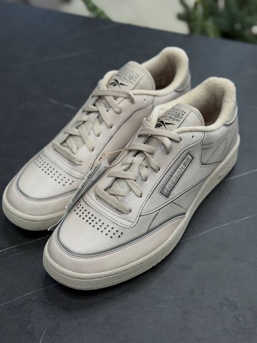 Оригінальні кросівки Reebok Maison Margiela X Club C Grey GX5142