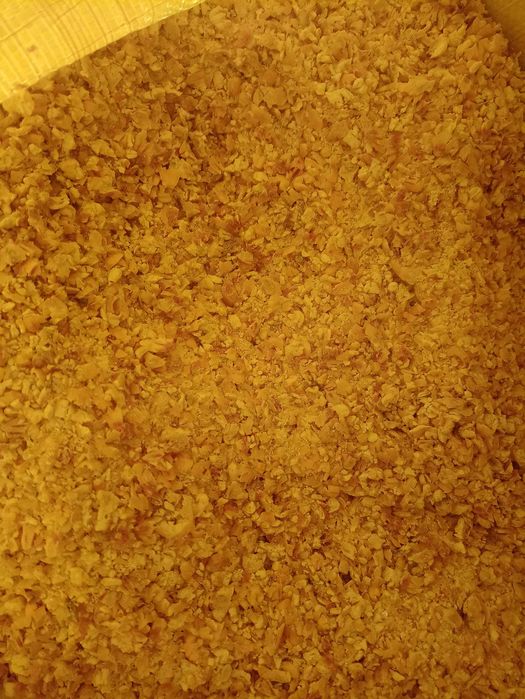 Kukurydza sucha z  gospodarstwa ziarno gniecione i c