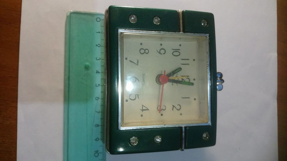 Часи  настольні не робочі