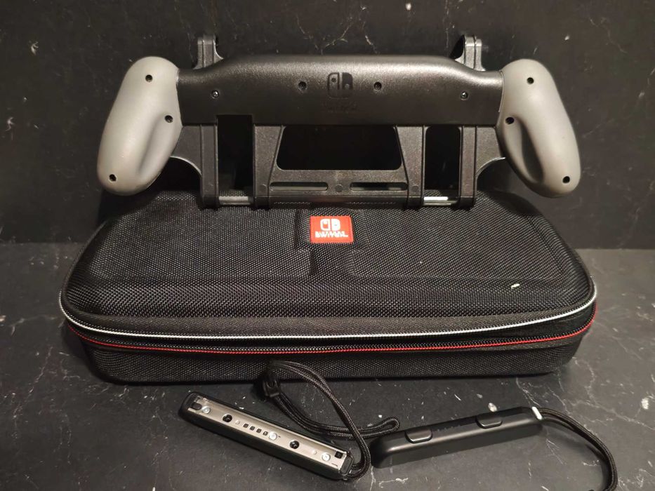 Konsola Nintendo Switch V2 + Karta 128GB + Etui + Grip DARMOWA DOSTAWA
