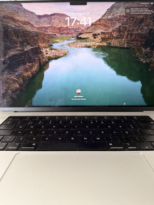 Macbook  Pro M1 16”