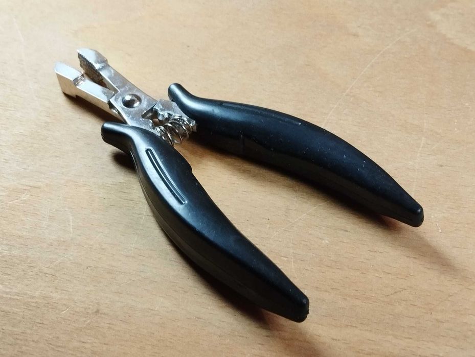 Alicate Extensões de Cabelo
