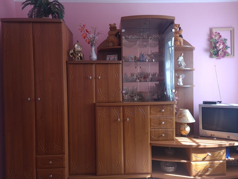 Шафа меблі стєнка