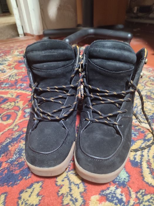 Продам ботинки DCSHOECOUSA б/у