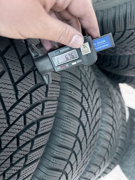 215 55 17 Bridgestone LM005 85% 2023 Шини Зима