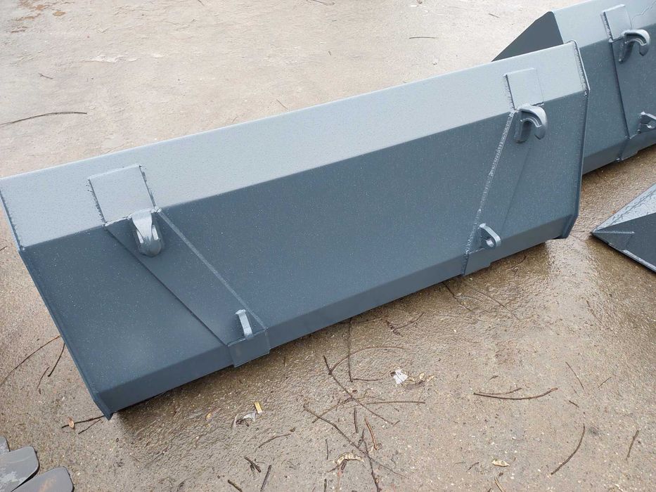 Łyżka hydrauliczna do ciągnika na tuz tył/przód. Producent.