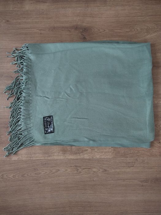 Oliwkowy szal / chusta Mohito