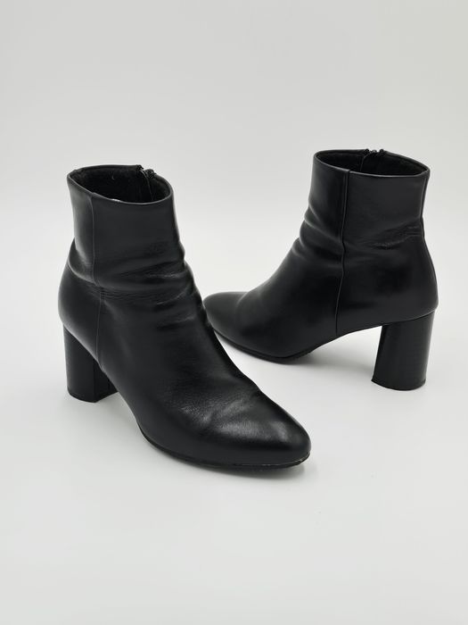 Ryłko skórzane botki r.38