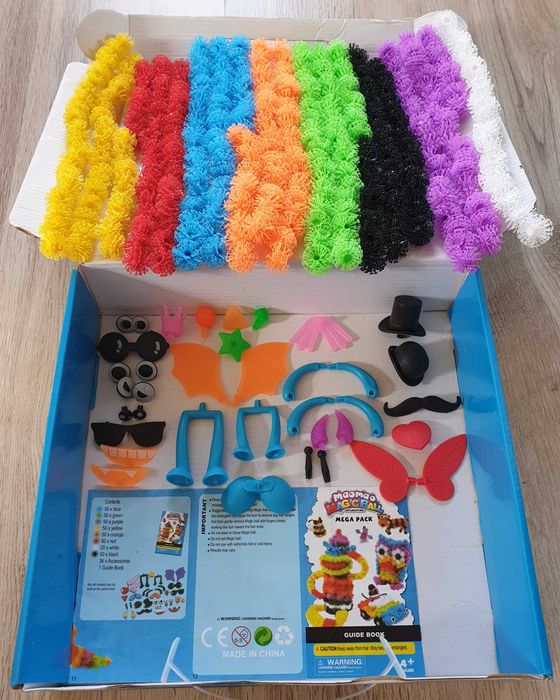 Дитячий конструктор липучка Bunchems 400 різнокольорових деталей (б/в)