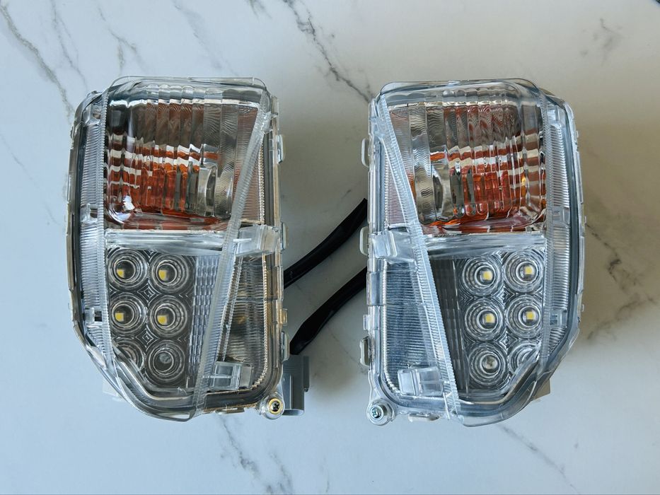 Фари, поворот, туманки TOYOTA PRIUS 09-15  денне світло+ поворот. ДХО