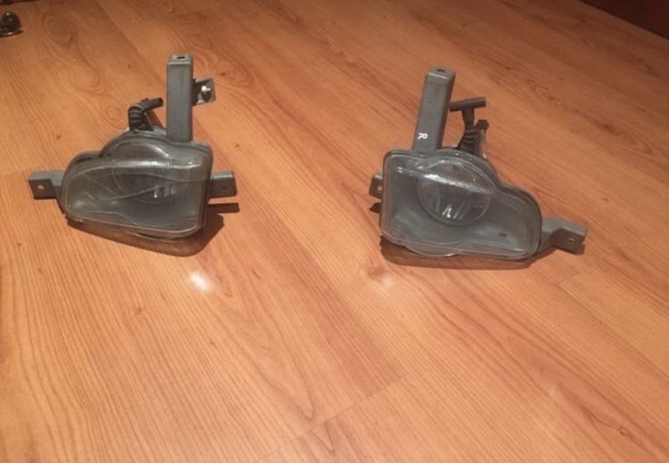 Farolim traseiro drt clio outro fiat punto e farois nevoeiro v40 e V70