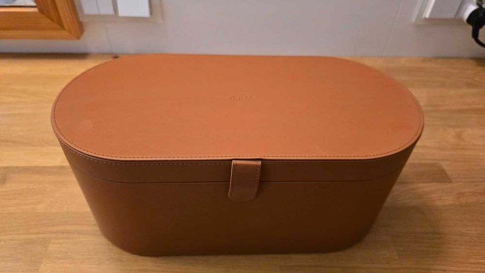 Dyson Airwrap kompletny z etui kupiony w Dyson Polska