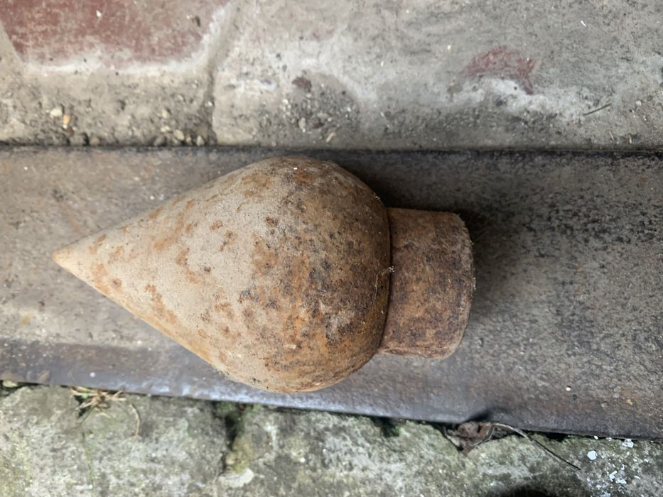 Заглушка труби для забора