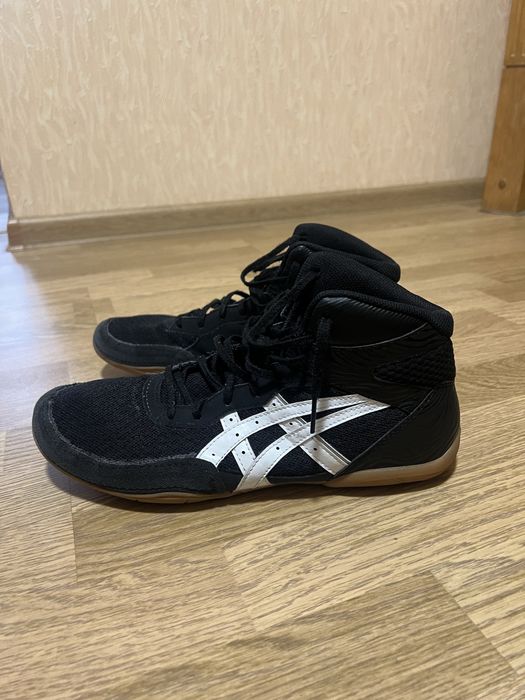 Борцівки asics matflex 7 42.5(27)
