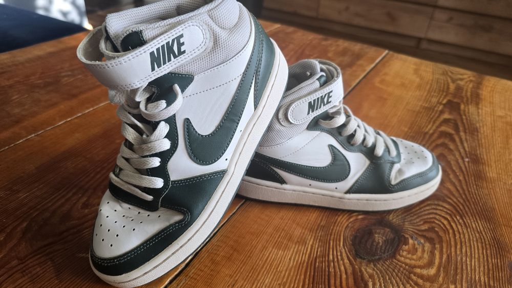 Sneakersy NIKE r.37,5