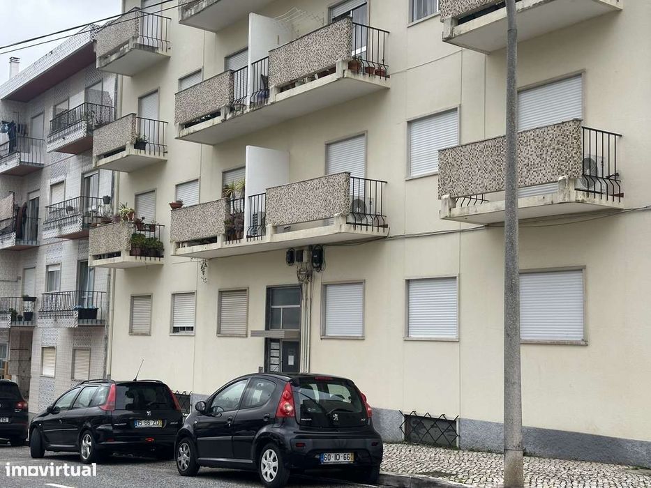 Vendo Apartamento T.4 - Qt. Da Matinha - Leiria