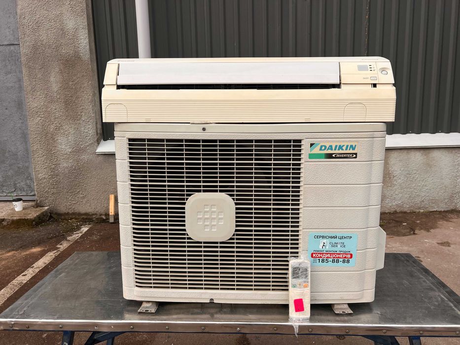 Кондиціонер Daikin інверторний  до 35 м2