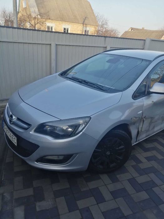 Opel Astra J 1.7