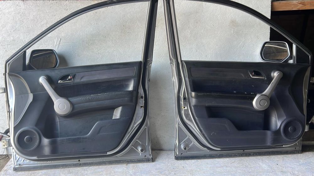 Хонда CRV  Двері в зборі