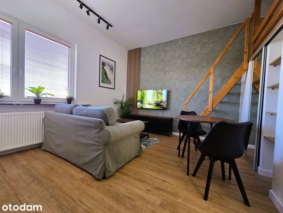 Nowoczesne mieszkanie z antresolą | Art Modern | Widok na Łódź