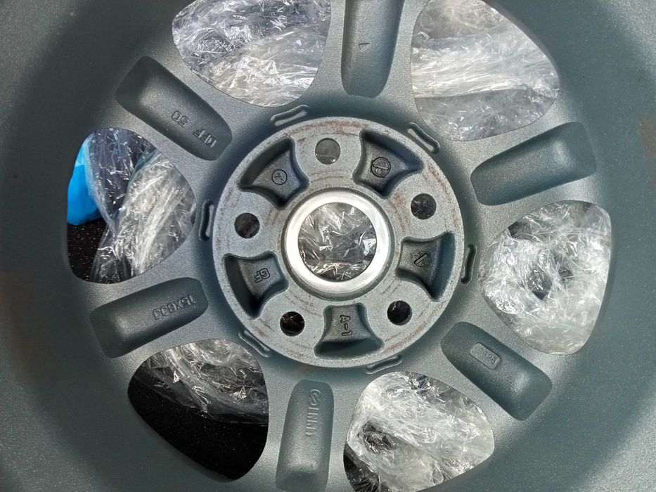 Jantes 15 polegadas como novas furação mazda