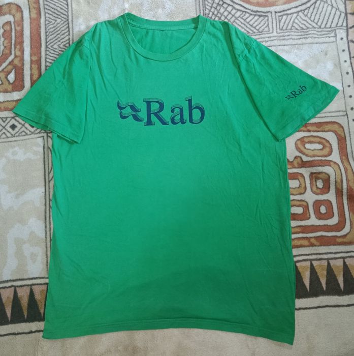 Зеленая футболка Rab