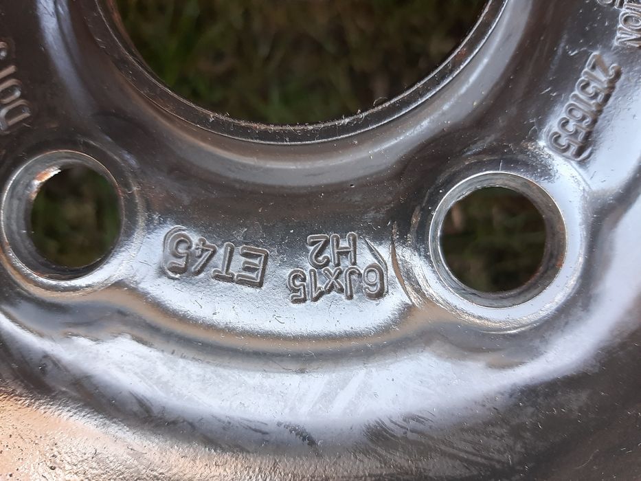 Fegi 15 z czujnikami. Toyota yaris 4,mazda 2.