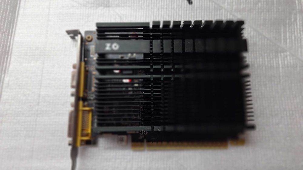 Placa Grafica Zotac GT610 1GD3 (Silent Passive Cooler)