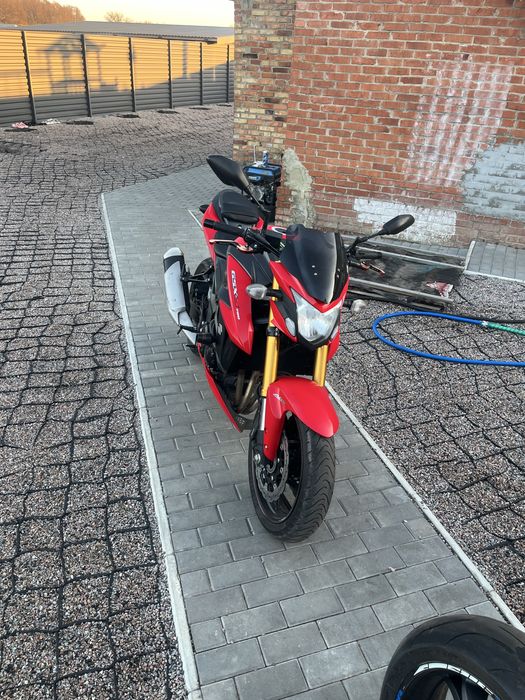 Продам Suzuki GSX-750S