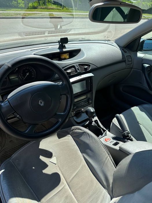 Renault Laguna 2