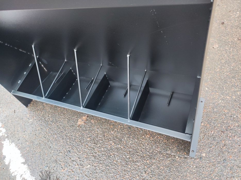 Бункерна кормушка