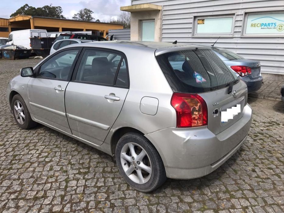 Toyota Corolla E12 1.4 D-4D 5P 2005  - Para Peças