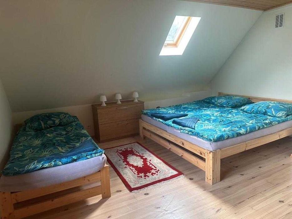 dochodowa działka z całorocznym domem do wynajęcia (Booking)