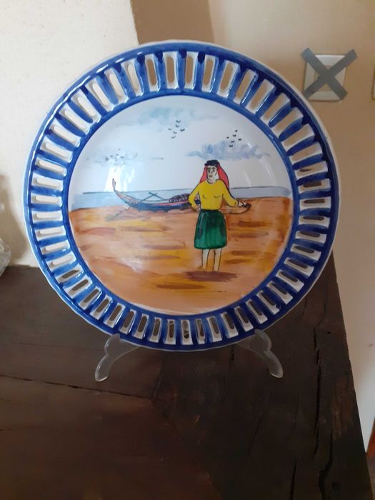 Prato pintado à mão