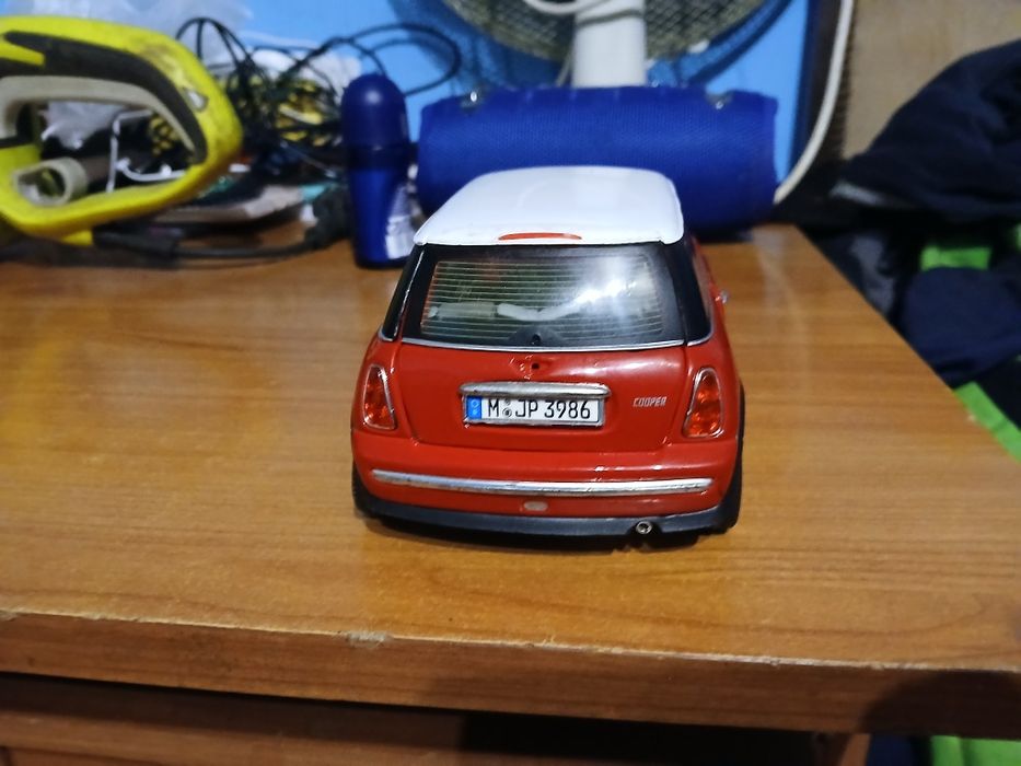 carrinho de colecção mini cooper escala 1/18