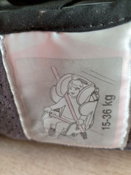 Fotelik samochodowy Recaro 15-36 kg. Stan dobry