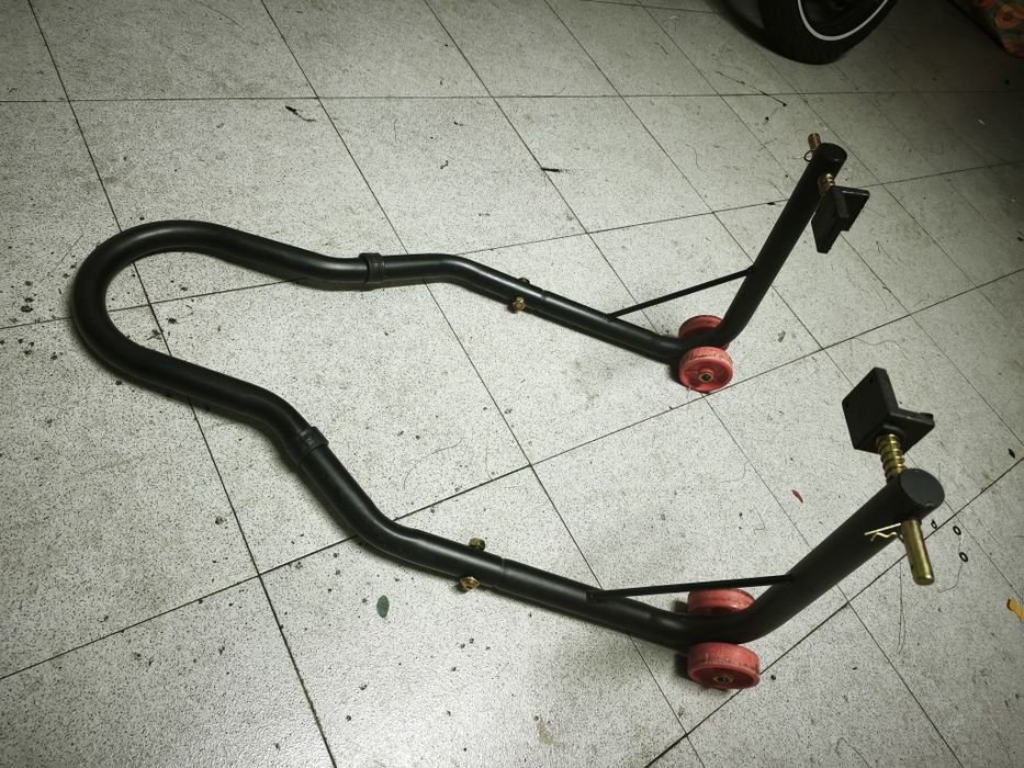 Cavalete de mota