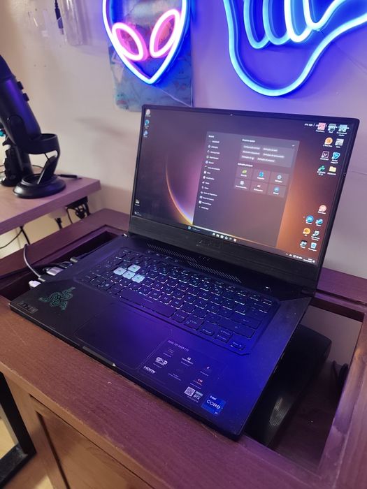 ASUS TUF Dash f15 FX516PE 3050 ti