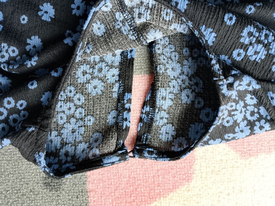 Piękna sukienka r. 38