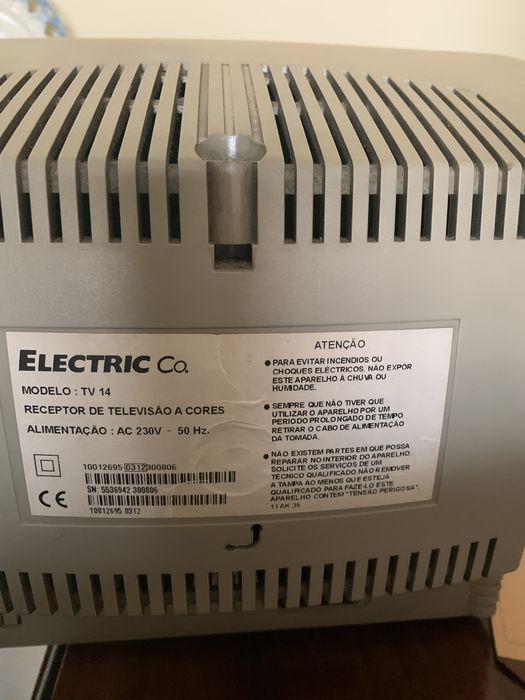 TV Electric Co modelo TV 14 (14 polegadas) tubo CRT, televisão antiga a cores. Com comando
