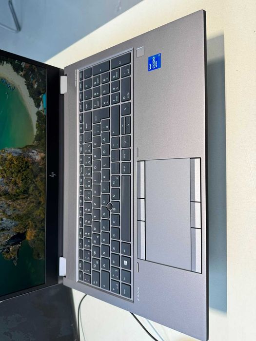HP ZBook Fury G8 для програмування та DevOps Є 6 ШТ