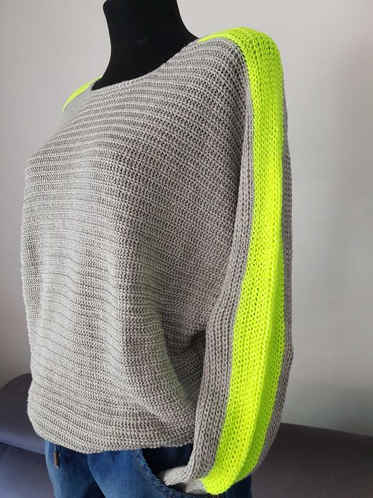 Sweter rozmiar uniwersalny