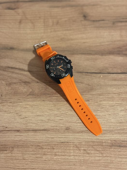 Relógio One Pantone