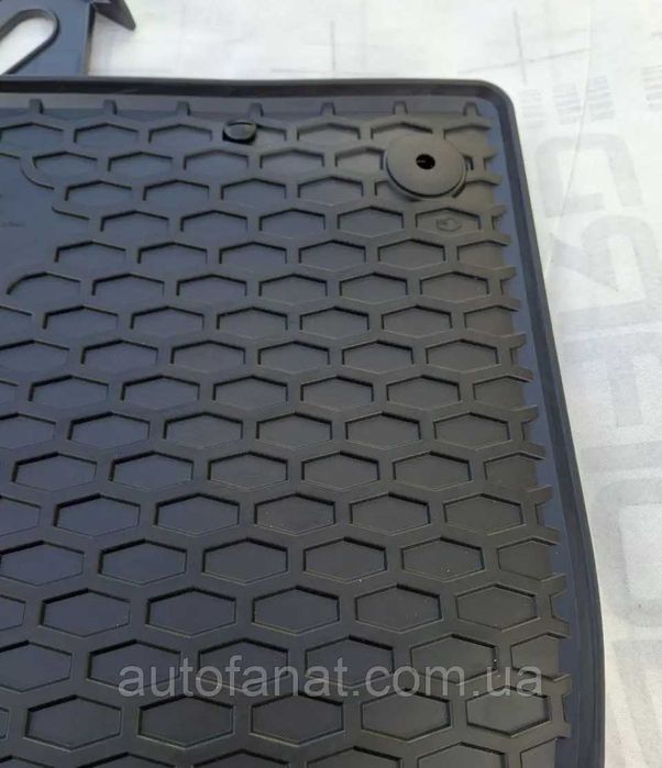 Audi Q7 (4M), Q8 | Коврики в салон Ауді | Килимки резинові, Чехія