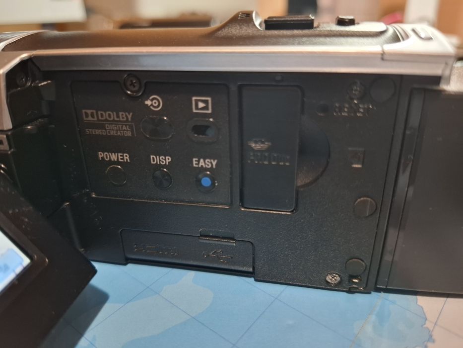 Rezerwacja. Kamera Sony Handycam HDR-CX105