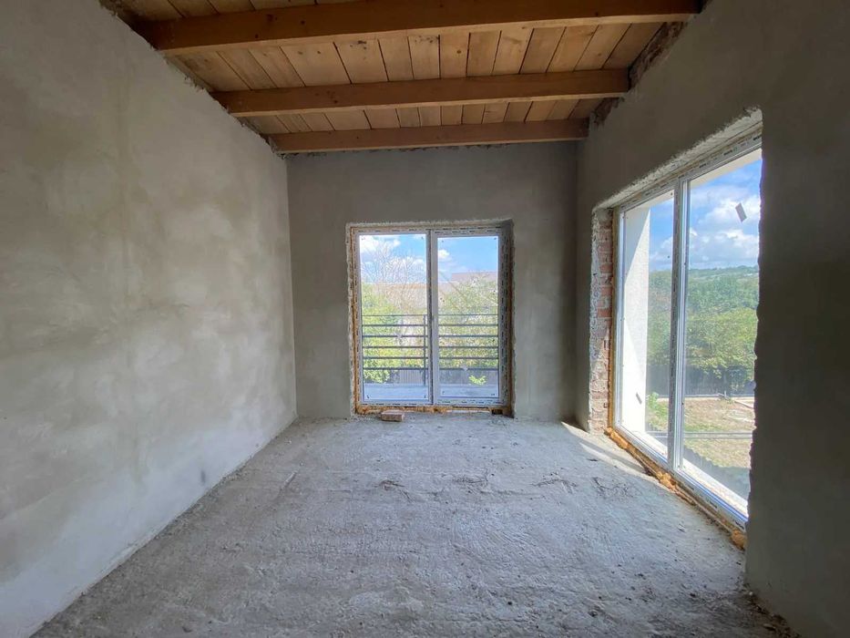 Продаж кутового таунхауса в Вовчинцях, 3,3сот, всі комунікації міські