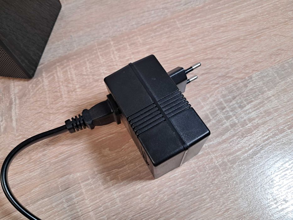 Годинник радіо будильник Sony ICFC1B