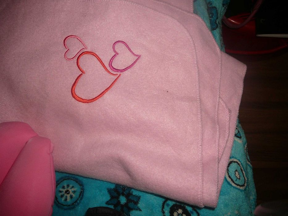 zestaw :podróżny kocyk .poduszka, opaska  + 12 szt łyżki Nowe